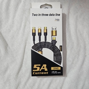 二拖三万能数据线充电线